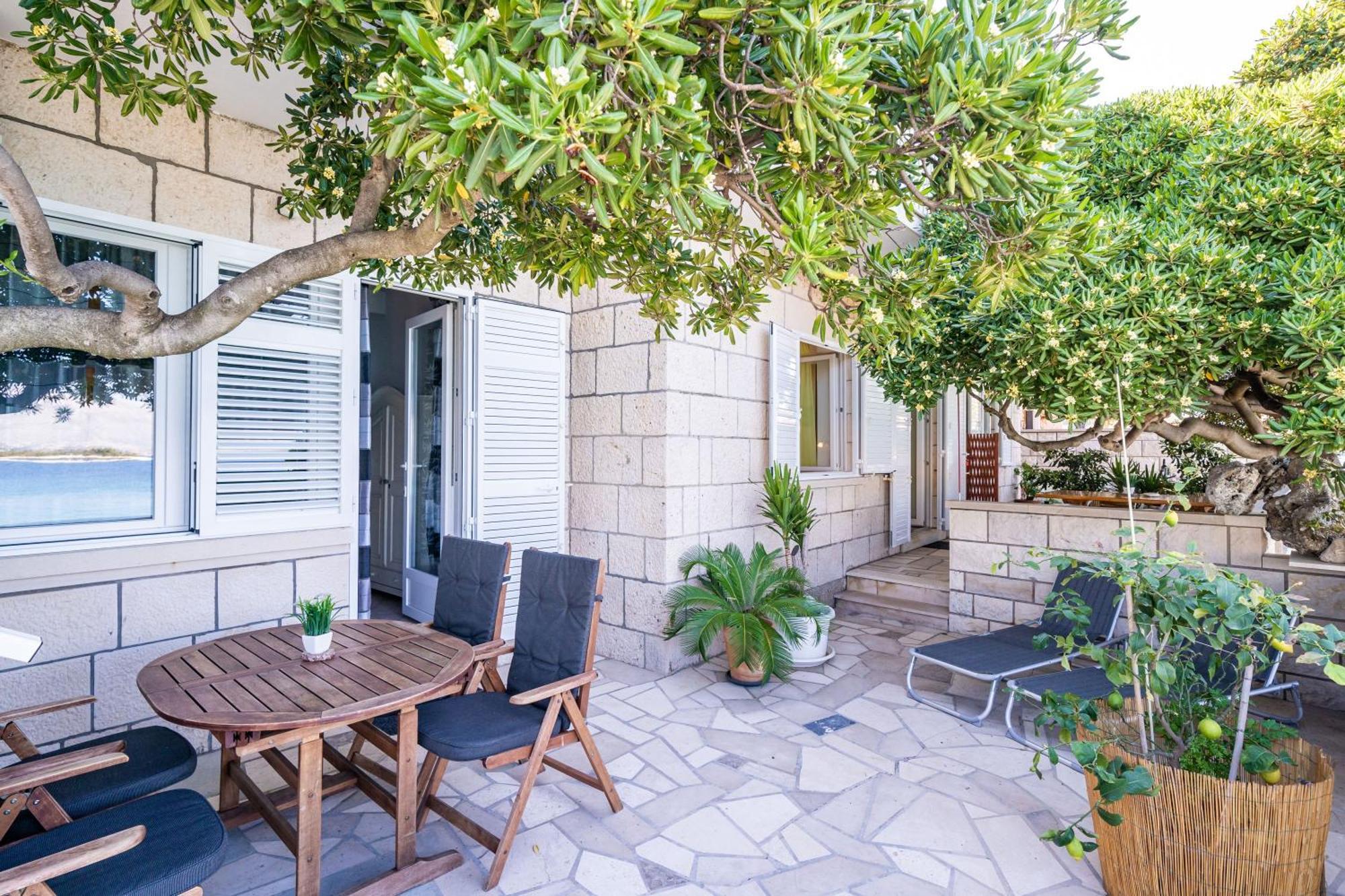 Nikolina Appartement Lumbarda